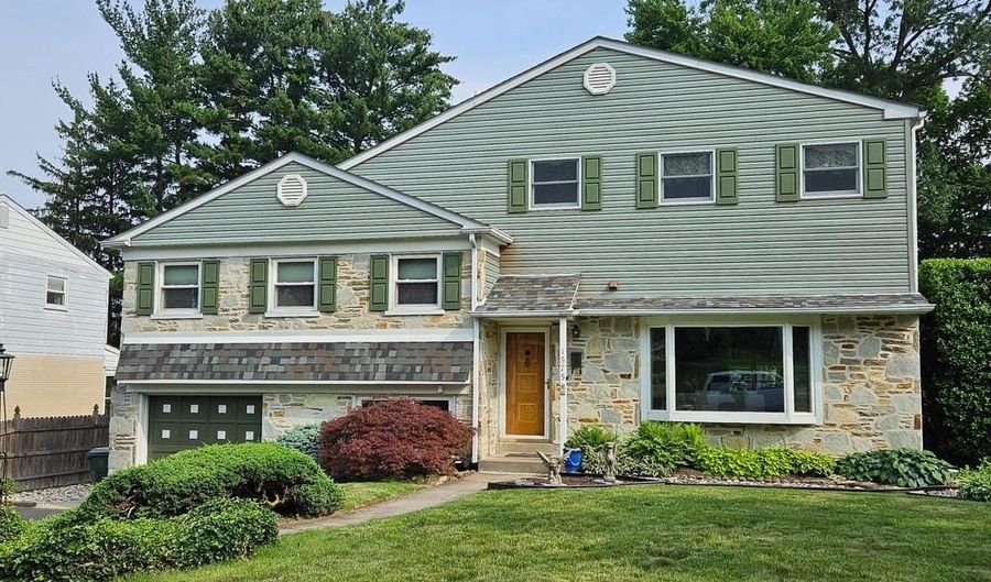 1575 WILLIAMS Rd, Abington, PA 19001 - 4 Beds, 4 Bath