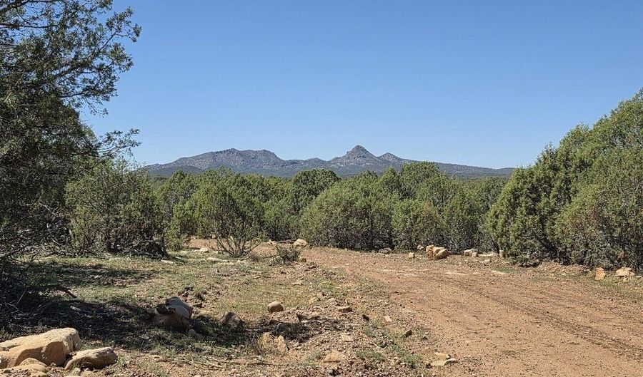 912 Westwood Rnch, Ash Fork, AZ 86320 - 0 Beds, 0 Bath