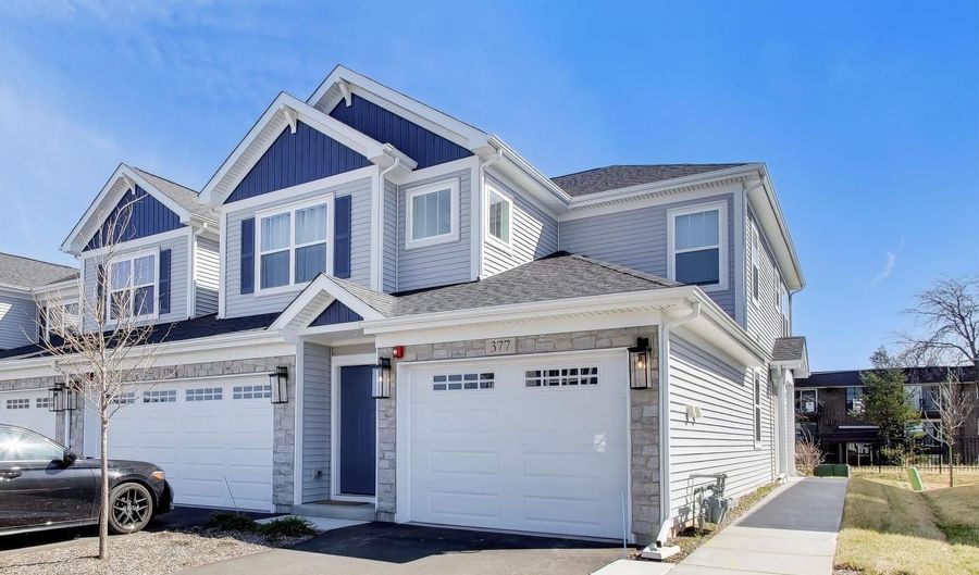 270 Masters Dr, Addison, IL 60101 - 2 Beds, 2 Bath