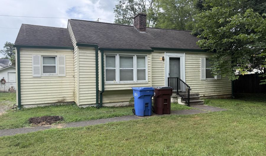 1602 Garfield St, Alcoa, TN 37701 - 3 Beds, 1 Bath