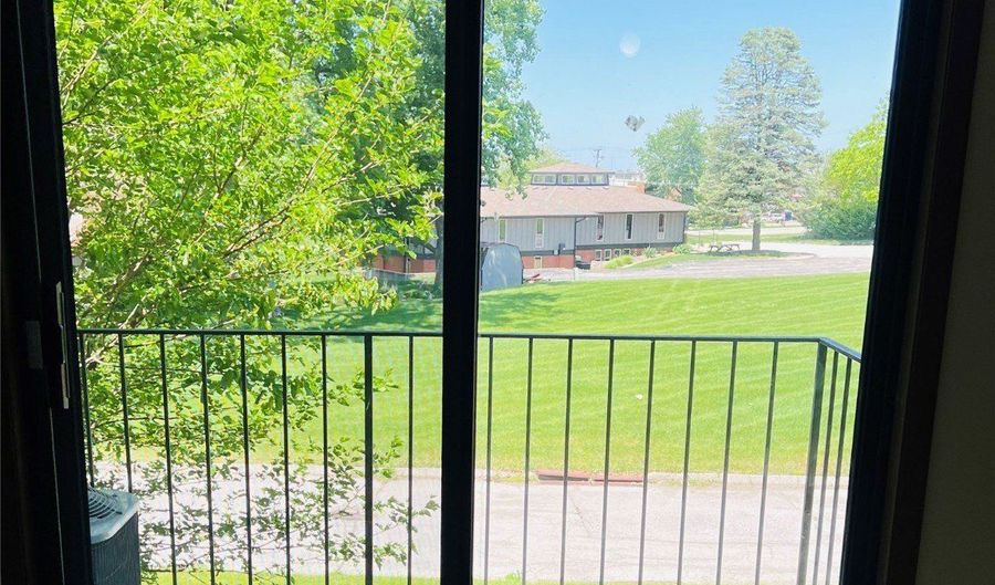 2121 Greene St, Adel, IA 50003 - 33 Beds, 24 Bath