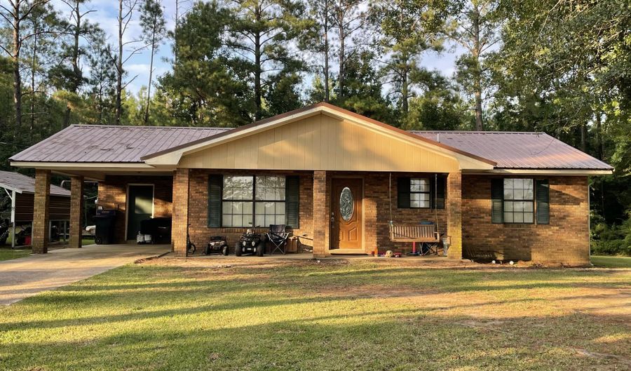 2196 E Barfoot Cir N, Brookhaven, MS 39601 - 3 Beds, 2 Bath