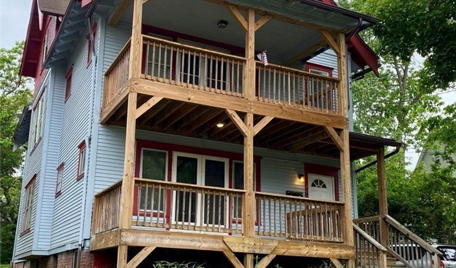 400 Cloverdale Ave Up, Akron, OH 44302 - 2 Beds, 1 Bath