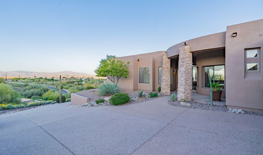 15933 E EAGLE ROCK Dr, Fountain Hills, AZ 85268 - 3 Beds, 3 Bath