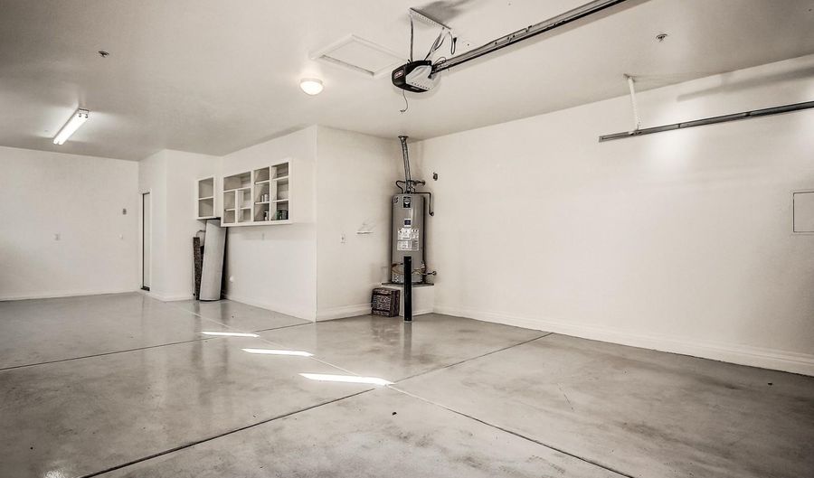 13505 W CATALINA Dr, Avondale, AZ 85392 - 3 Beds, 2 Bath