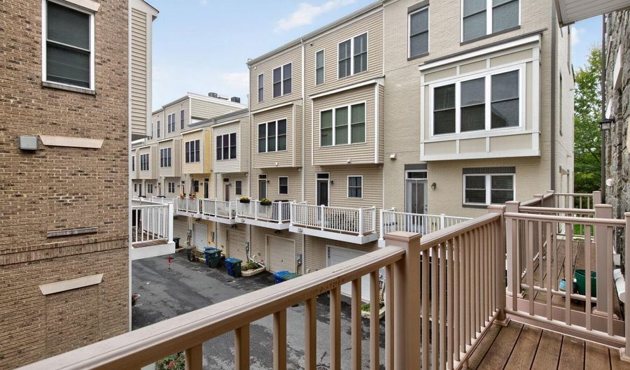 2855 CHANCELLORS Way NE, Washington, DC 20017 - 3 Beds, 4 Bath
