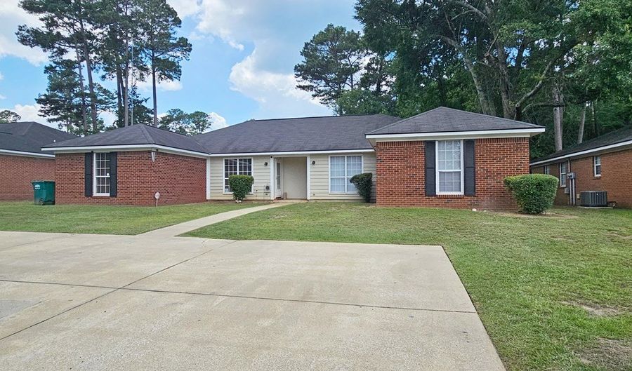 1615 Whisperwood St, Albany, GA 31721 - 6 Beds, 4 Bath