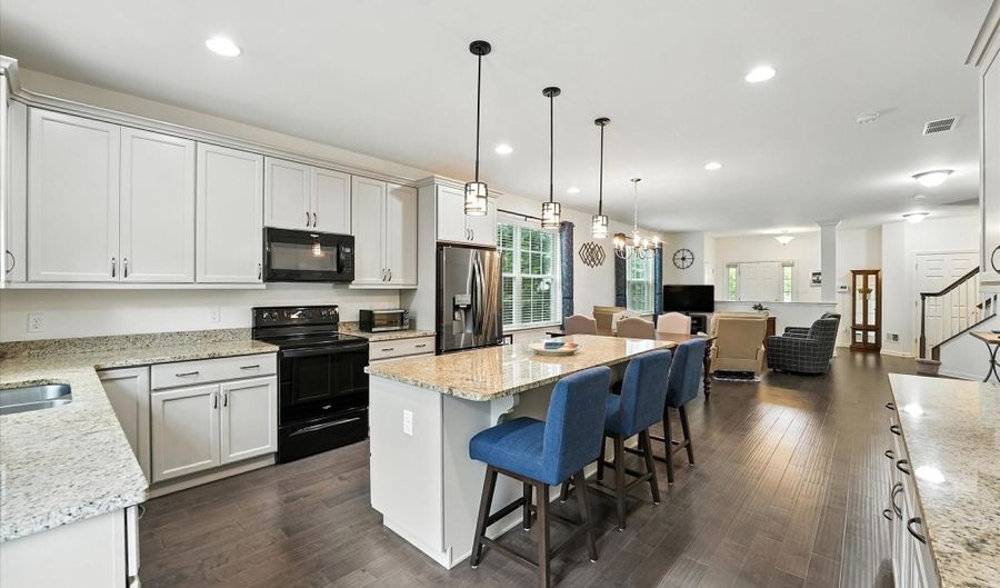 167 SIRIUS Dr, Bear, DE 19701 - 4 Beds, 5 Bath