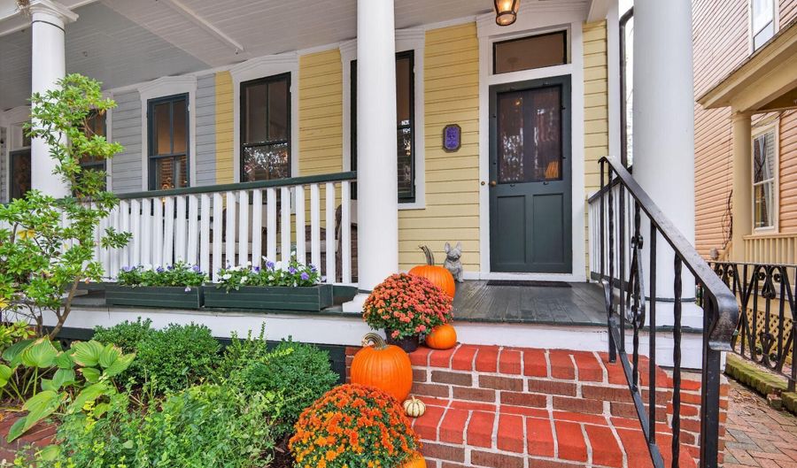 168 GREEN St, Annapolis, MD 21401 - 3 Beds, 3 Bath