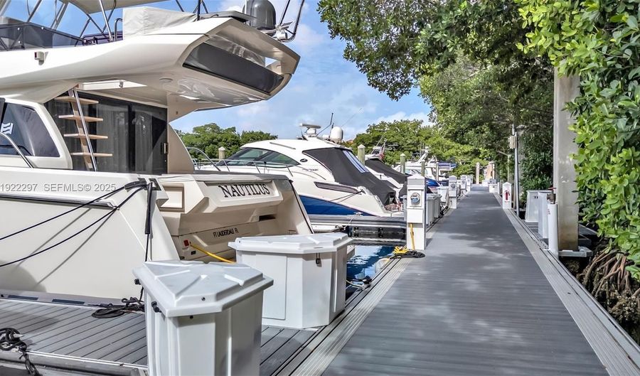 3575 Mystic Pointe Dr, Aventura, FL 33180 - 0 Beds, 0 Bath