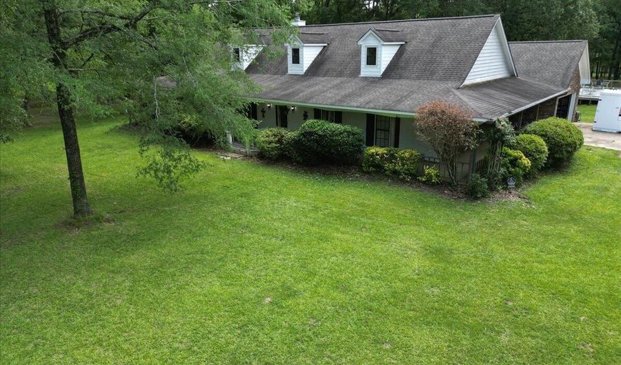161 Goshen Springs Ln, Brandon, MS 39047 - 4 Beds, 3 Bath