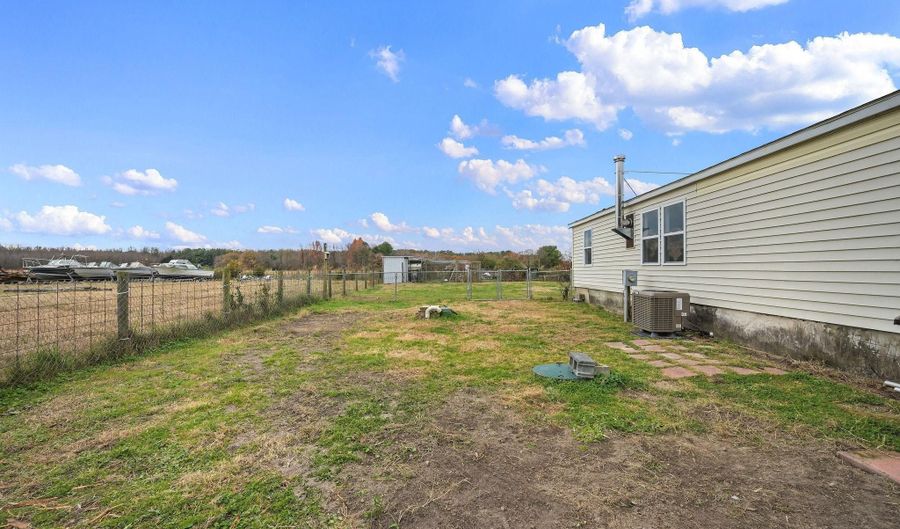3370 GUN AND ROD CLUB Rd, Houston, DE 19954 - 3 Beds, 2 Bath