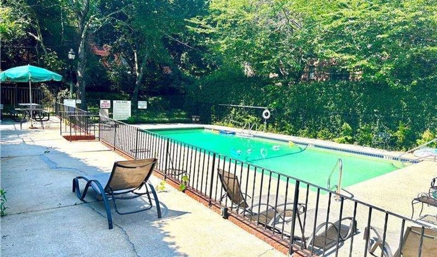 1380 Chalmette 3, Atlanta, GA 30306 - 1 Beds, 1 Bath