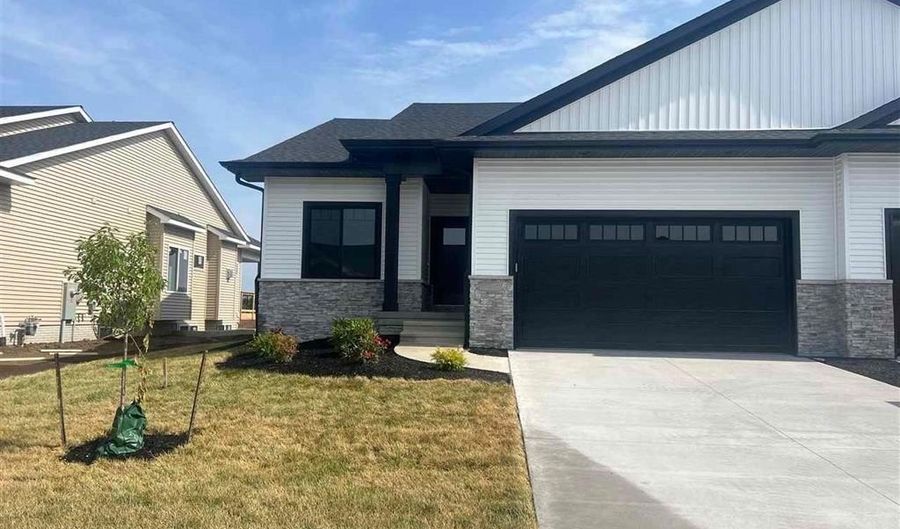 1220 Berkshire Ln, North Liberty, IA 52317 - 4 Beds, 3 Bath