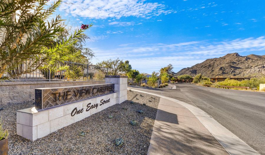 1 EASY St 12, Carefree, AZ 85377 - 3 Beds, 4 Bath