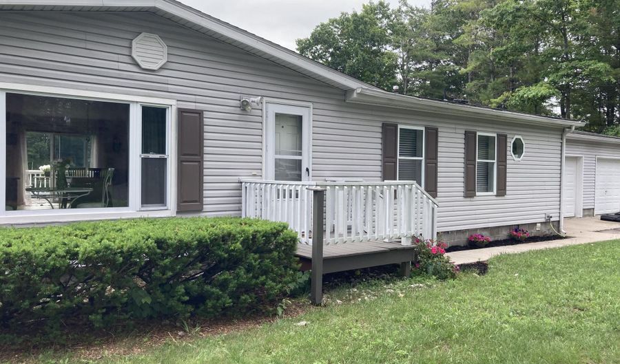 7717 Weiss Rd, Alpena, MI 49707 - 3 Beds, 2 Bath