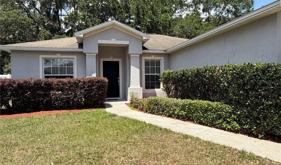 762 BARRISTER Dr, Auburndale, FL 33823 - 3 Beds, 2 Bath