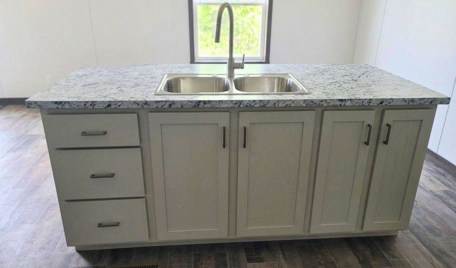2403 CLayton Ave 38, Albert Lea, MN 56007 - 3 Beds, 2 Bath