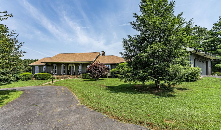 4253 Adairsville, Adairsville, GA 30103 - 4 Beds, 3 Bath