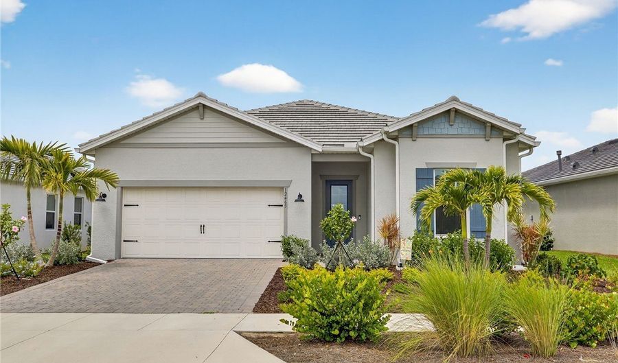 12465 Basalt Ln, Alva, FL 33917 - 3 Beds, 3 Bath