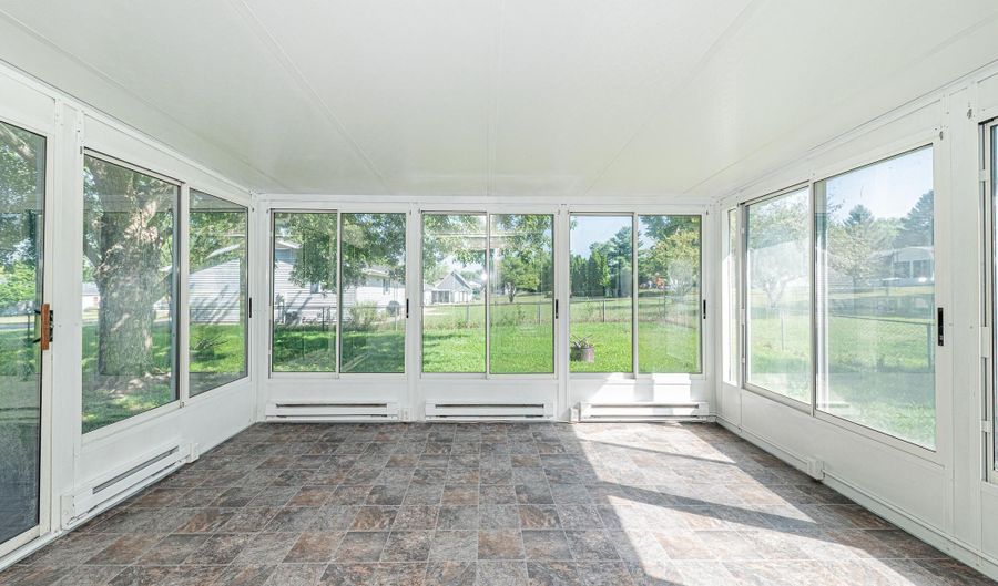 701 Charles St, Winona Lake, IN 46590 - 3 Beds, 2 Bath