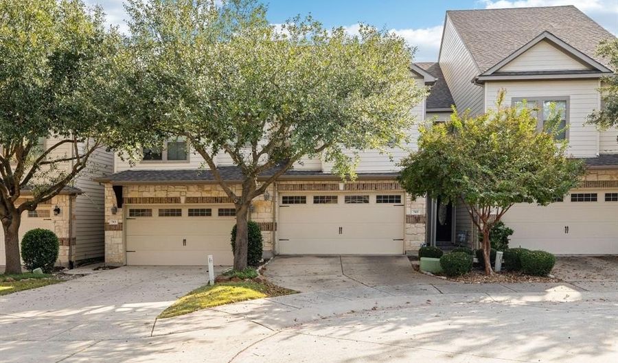 705 Chestnut Hill Dr, Allen, TX 75013 - 2 Beds, 3 Bath