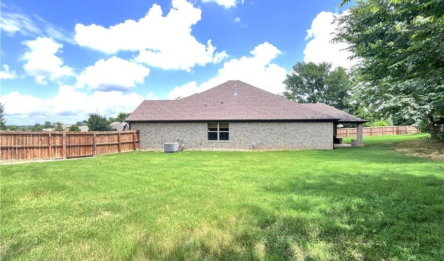 4901 SW Energy Ave, Bentonville, AR 72712 - 4 Beds, 2 Bath