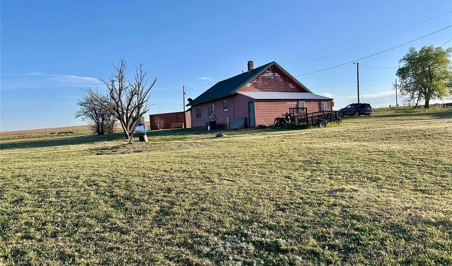 180222 E County Road 58 Rd, Arnett, OK 73858 - 3 Beds, 2 Bath