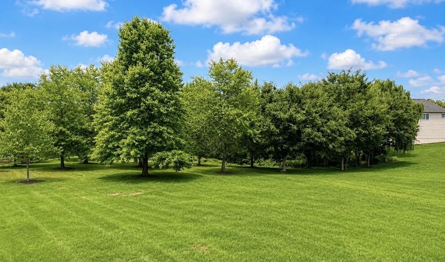 43520 LUCKETTS BRIDGE Cir, Ashburn, VA 20148 - 5 Beds, 4 Bath
