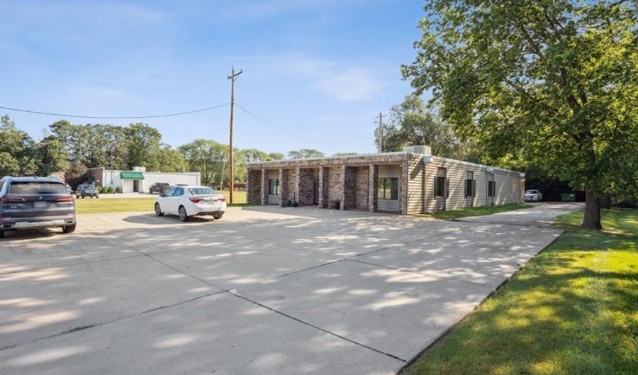 2721 SW 30th St, Des Moines, IA 50321 - 0 Beds, 0 Bath