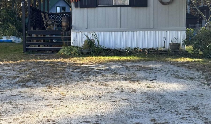 90 Sunset Cir, Campton, NH 03223 - 2 Beds, 2 Bath