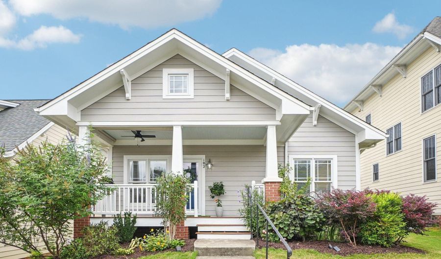 102 Garden Side Way, Apex, NC 27502 - 3 Beds, 2 Bath