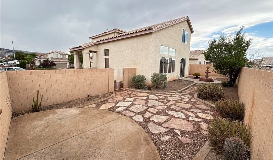 1002 Misty Rose Ave, Henderson, NV 89074 - 3 Beds, 3 Bath