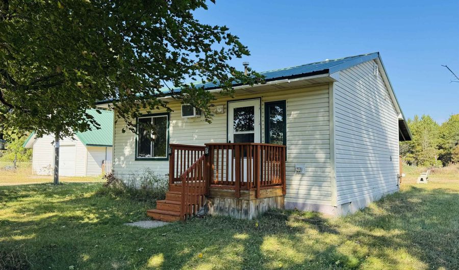 1128 County Road C, Arkdale, WI 54613 - 1 Beds, 1 Bath