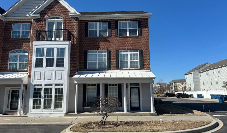 33176 DENTON St, Lewes, DE 19958 - 4 Beds, 4 Bath