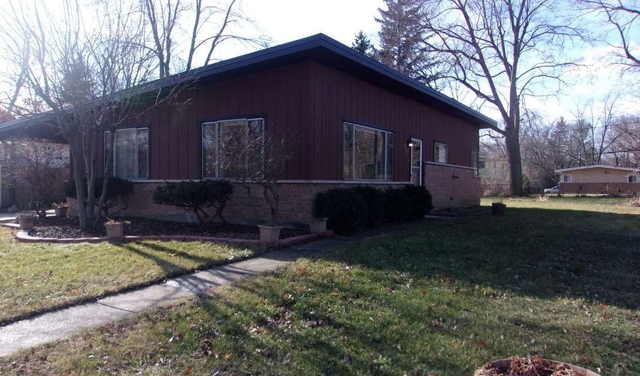 458 Tahoe St, Park Forest, IL 60466 - 3 Beds, 1 Bath