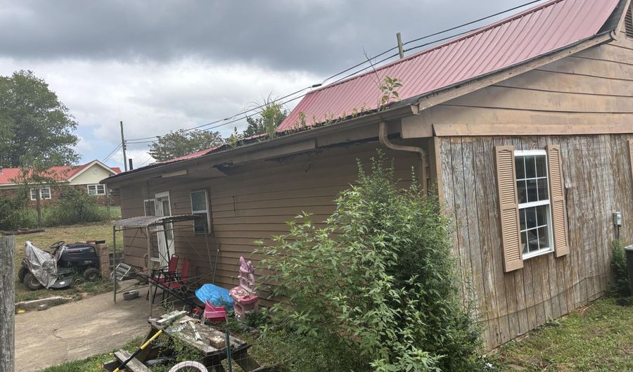 87 KY 930, Artemus, KY 40903 - 3 Beds, 1 Bath
