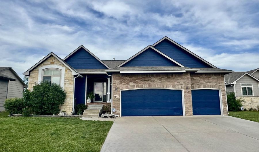 2634 N Bluestone Ct, Andover, KS 67002 - 4 Beds, 3 Bath