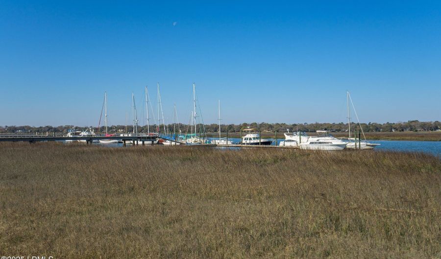 1 Marsh Harbor Dr A, Beaufort, SC 29907 - 2 Beds, 2 Bath