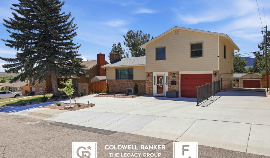 2211 W Odell, Casper, WY 82604 - 3 Beds, 2 Bath