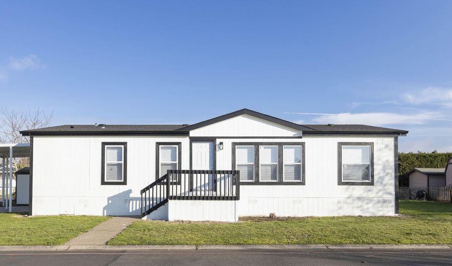 911 York # 82 St 82, Aumsville, OR 97325 - 3 Beds, 2 Bath