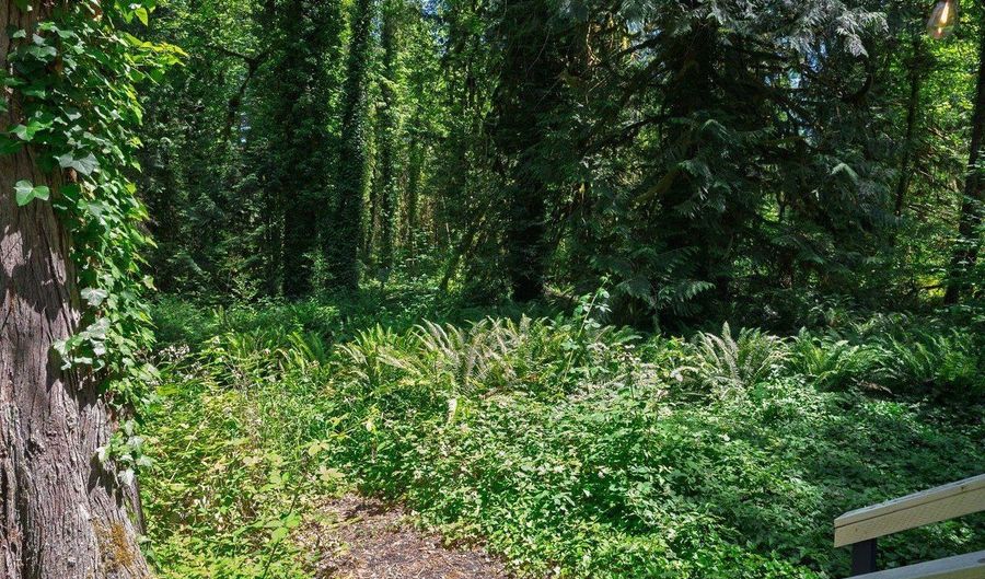 64277 E BRIGHTWOOD LOOP Rd, Brightwood, OR 97011 - 2 Beds, 2 Bath