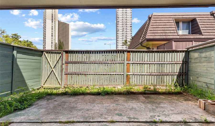 98-297 Ualo St W1, Aiea, HI 96701 - 3 Beds, 3 Bath