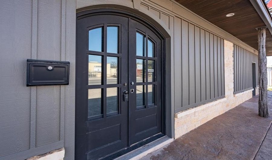 1929 S Treadaway Blvd, Abilene, TX 79602 - 0 Beds, 0 Bath