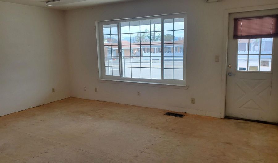701 E St, Hawthorne, NV 89415 - 0 Beds, 0 Bath