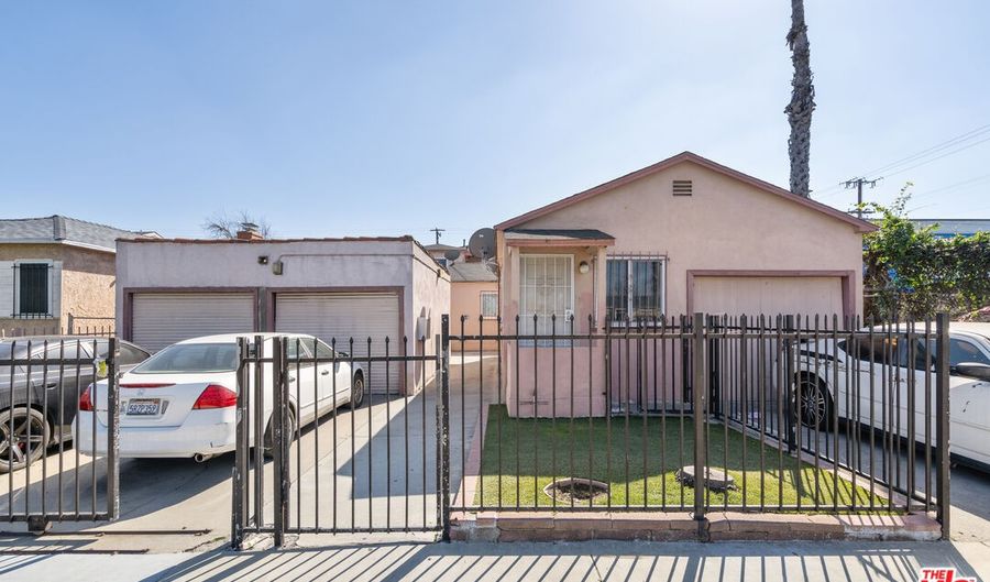 1344 W 98th St, Los Angeles, CA 90044 - 4 Beds, 0 Bath