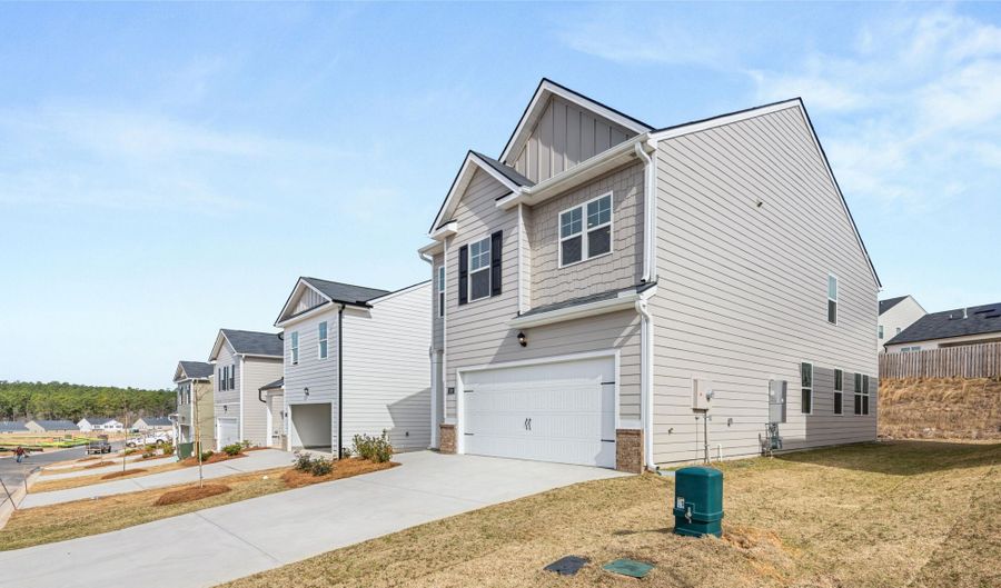 6098 Dead Riv Run, Beech Island, SC 29842 - 4 Beds, 3 Bath