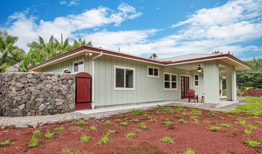 15-1469 BEACH Rd, Keaau, HI 96749 - 3 Beds, 3 Bath