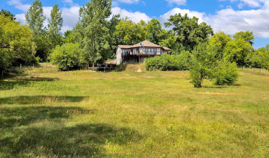 W8242 S CTY RD A, Wild Rose, WI 54984 - 3 Beds, 3 Bath