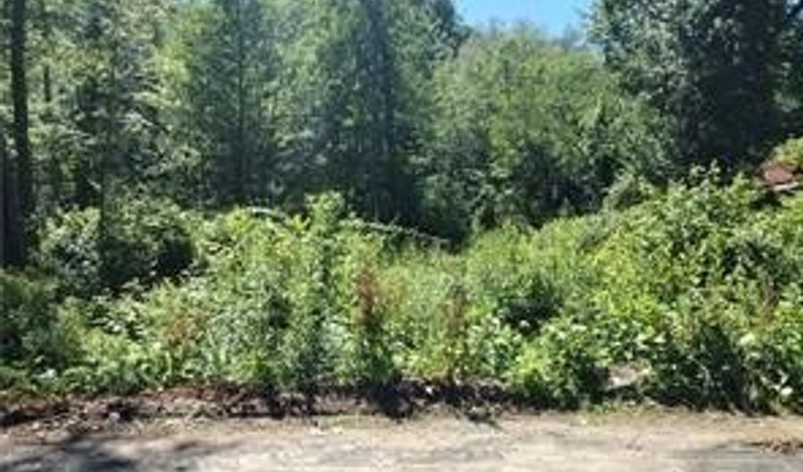 Narragansett Road, Cumberland, RI 02864 - 0 Beds, 0 Bath